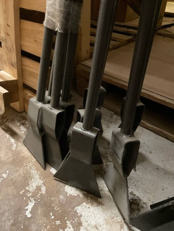 Ледоруб кованный с металлической ручкой Б2, 1,4 кг